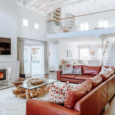 Luxe Family Home With Solar Power In Secure Hout Bay Estate ケープタウン エクステリア 写真