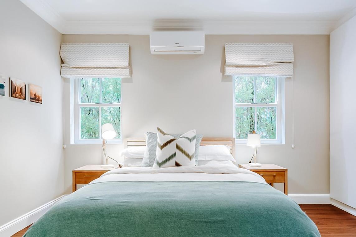 Luxe Family Home With Solar Power In Secure Hout Bay Estate ケープタウン エクステリア 写真